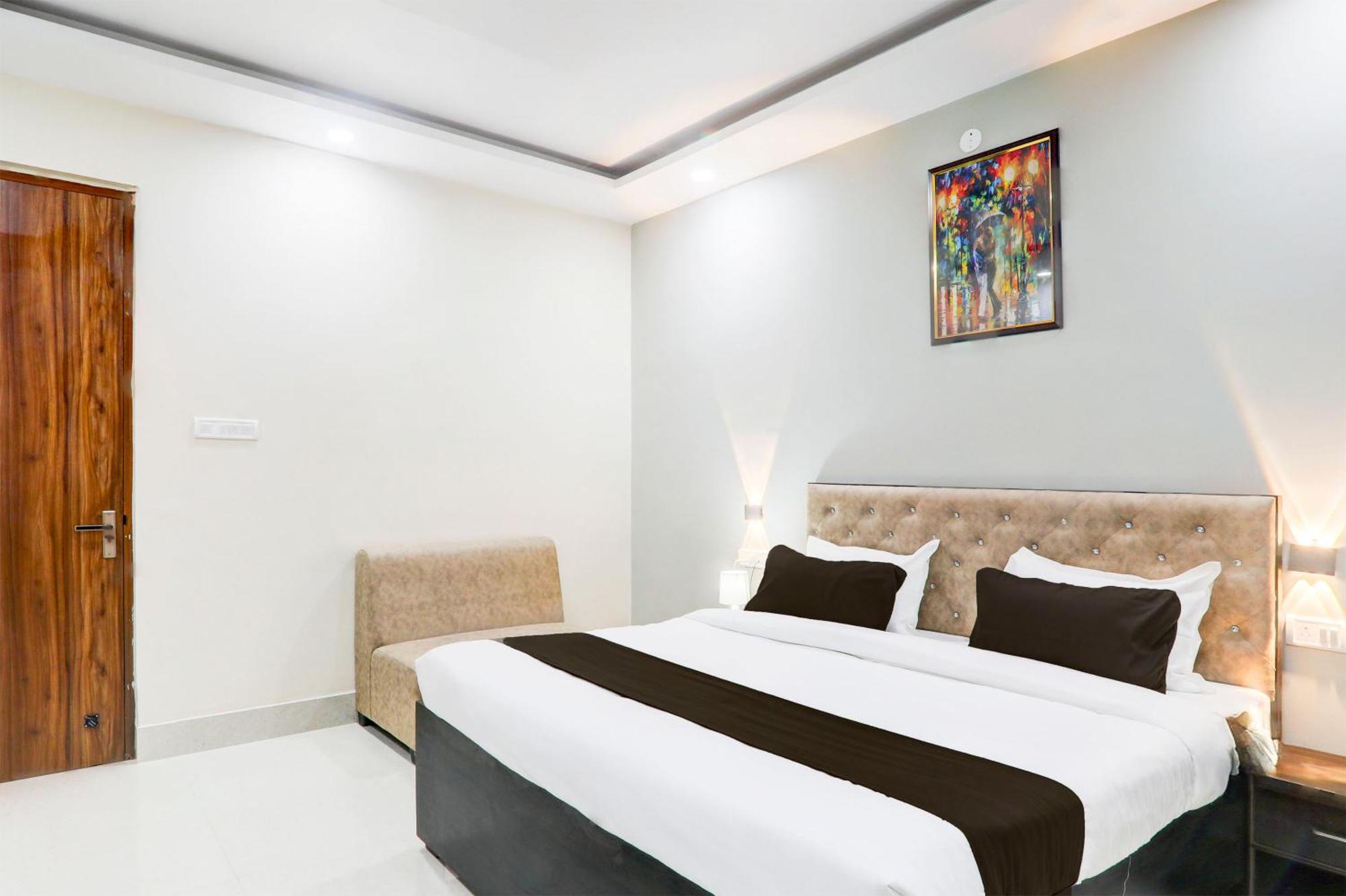 Super Townhouse Gls International Hotel Lucknow Exterior photo